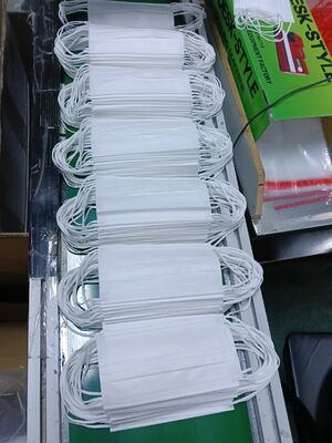 Good price Sterile 3-Layer Surgical Masks Individually Wrapped 50 Pack Disposable 98% Filtration online